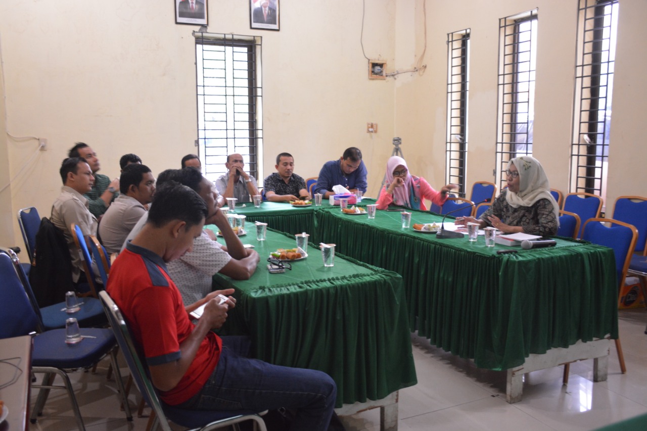 TINGKATKAN KETRAMPILAN SAKSI PUNGUT HITUNG, PANWASLIH ADAKAN PERTEMUAN DENGAN PESERTA PEMILU