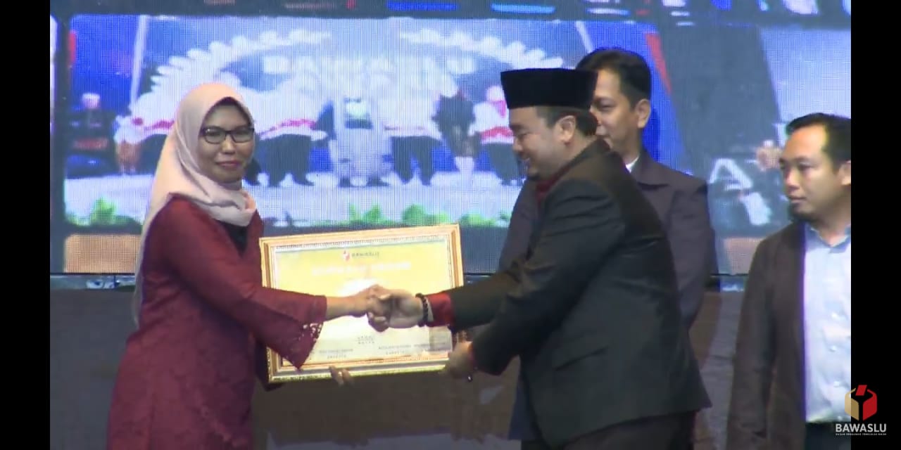 Dinilai Optimal Awasi Pemilu; Panwaslih Provinsi Aceh Serta Jajaran Raih 5 Penghargaan Bawaslu Award