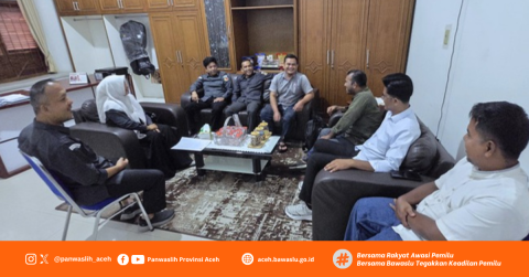 Bawaslu Provinsi Aceh menerima audiensi Perisai Demokrasi Bangsa (PDB) Aceh