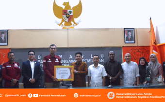 Penerimaan Anugerah Keterbukaan Informasi