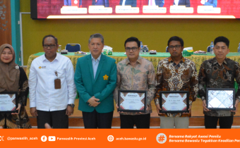 Foto Bersama Nasional Refleksi 20 Tahun Damai Aceh: Menuju Pemilu yang Demokratis dan Bermartabat