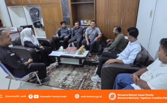 Bawaslu Provinsi Aceh menerima audiensi Perisai Demokrasi Bangsa (PDB) Aceh